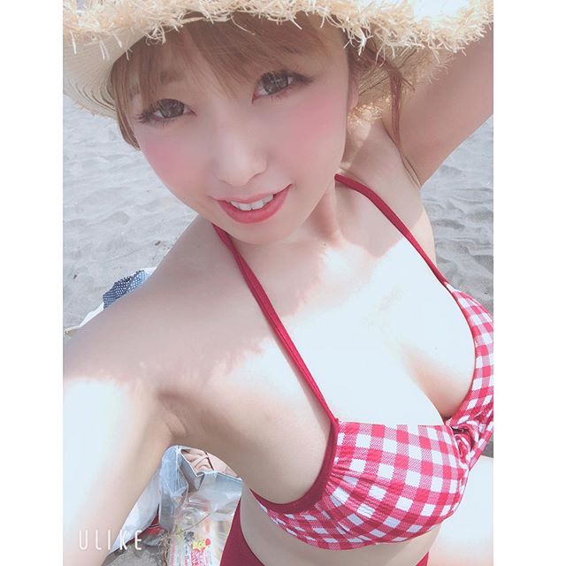 夏乃 しいな