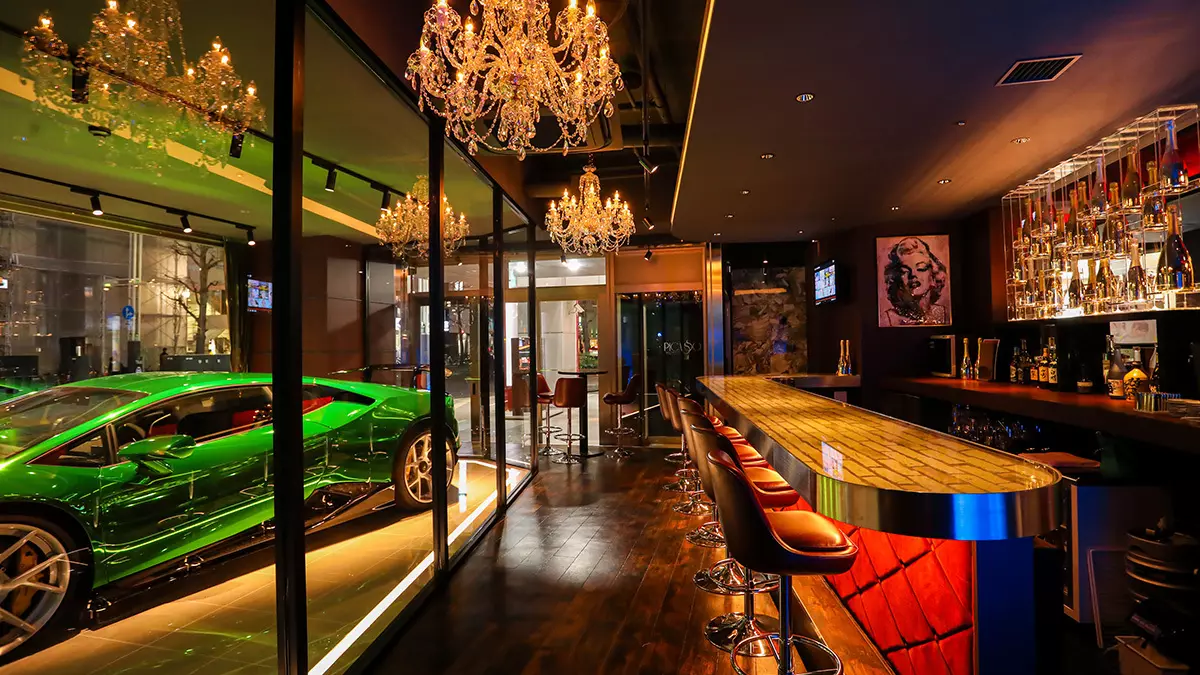 Lounge Bar PICASSO