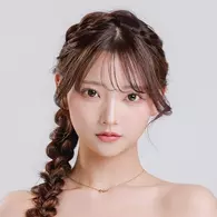 光月 あや