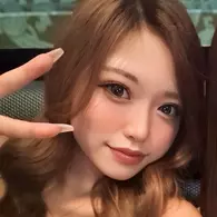 あきな