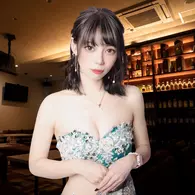 えり