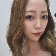 南 莉央