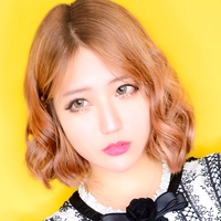 愛咲 れな