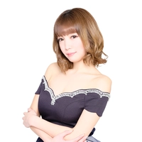 美月  まい