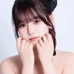 つき