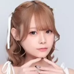 うい