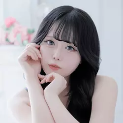 みあ