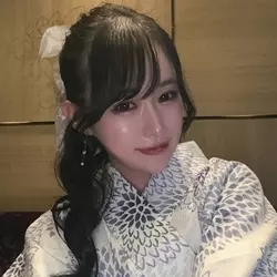 ひなこ