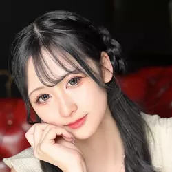 真白 あい