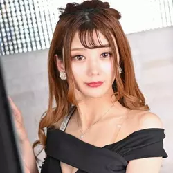 芽衣