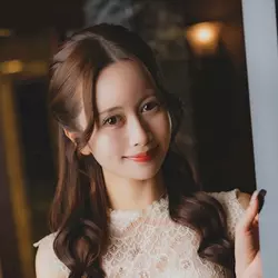 白咲 ゆり
