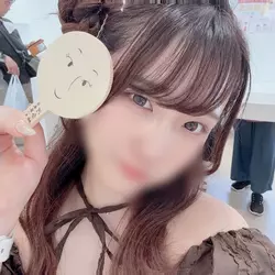 月