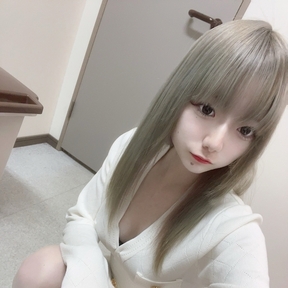 夜桜 もも
