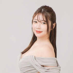 妃 えりな