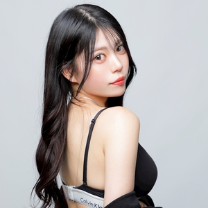 涼宮 ゆきな