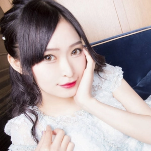 みさ