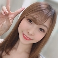 麗日 ひな