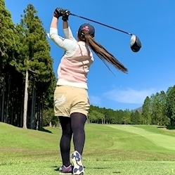 麻貴