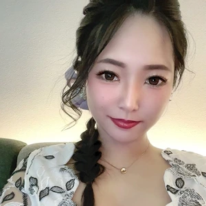 泉 ゆら