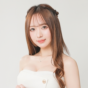 月城 れな