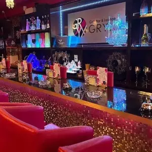 girl'sBAR & lounge GRYX