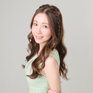 芹沢 ゆあ