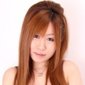 綾瀬 みか
