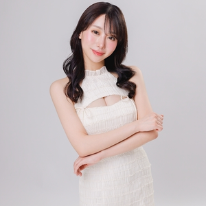 花乃 あかり