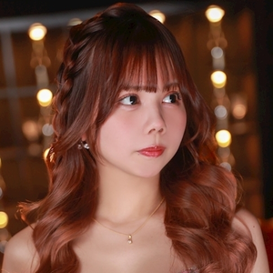 美好 もも