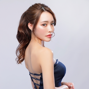 椿 りな