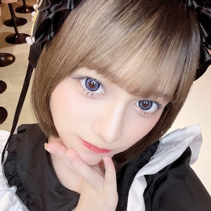 てぃな