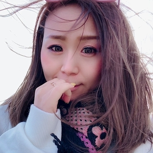 あや