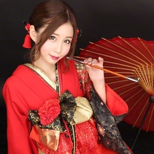 美波 なつ