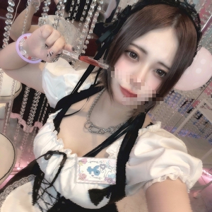 やみ