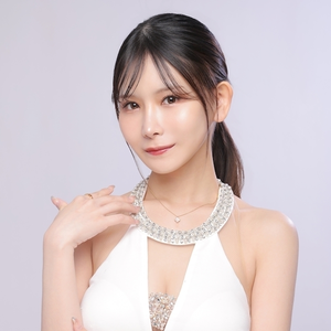 天音 いおり