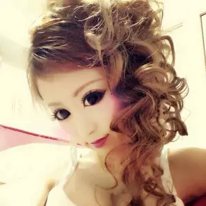妃 えりか