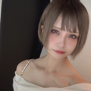 葉月 花歩