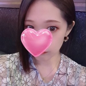 初来