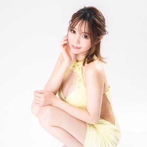 葉月 りほ