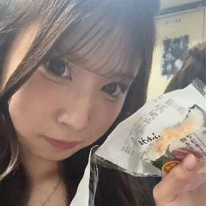 なな|八王子市 中町のガールズバー|Share(シェア)