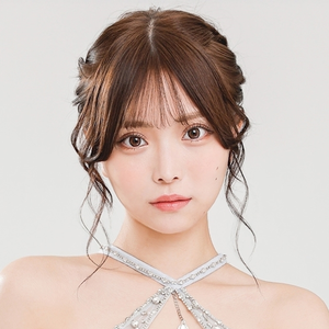 芹咲 なえ