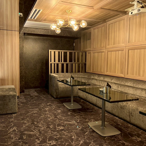 THE CLUB AKASAKA