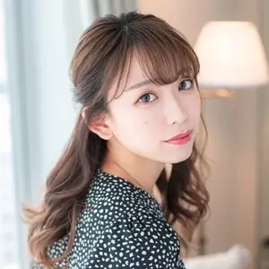 結城 かなの