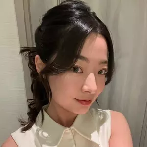あいな