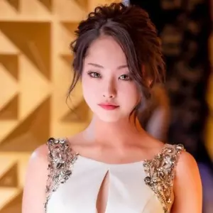 妃和