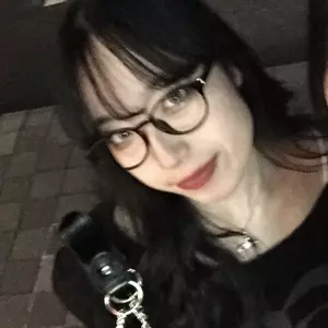 ララ|長崎市 銅座町のキャバクラ|QUEEN(クイーン)