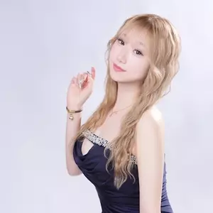 あや|船橋市 西船のキャバクラ|西船橋 Vellugue(西船橋 ヴェルージュ)