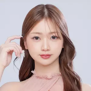 白鳥 みりあ|福岡市 博多区中洲のキャバクラ|桃李(トウリ)