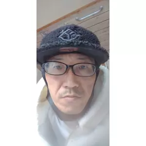 トモユキ