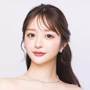 星宮 ほの|福岡市 博多区中洲のキャバクラ|桃李(トウリ)